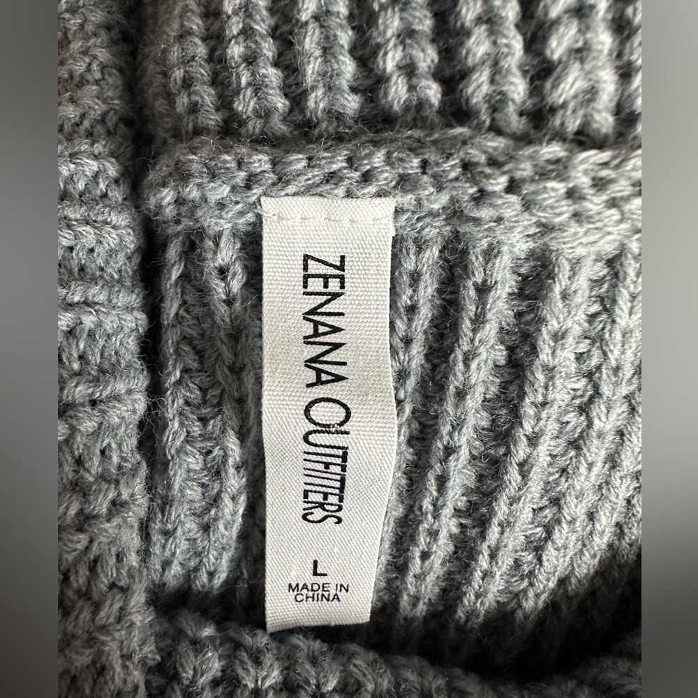 Zenana Outfitters Turtleneck Sweater Cape Poncho Chunky Knit Holiday Grey Large - Picture 7 of 11